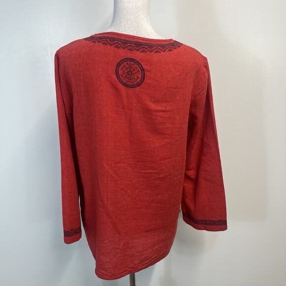 Lucky Brand Live in Love Blouse Top sz Medium Silk Red Blue Embroidered Boho - Picture 6 of 7